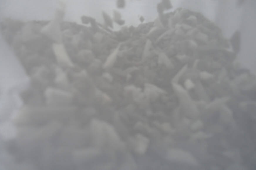 brightr luna adjustable memory foam pillow shredded foam pieces